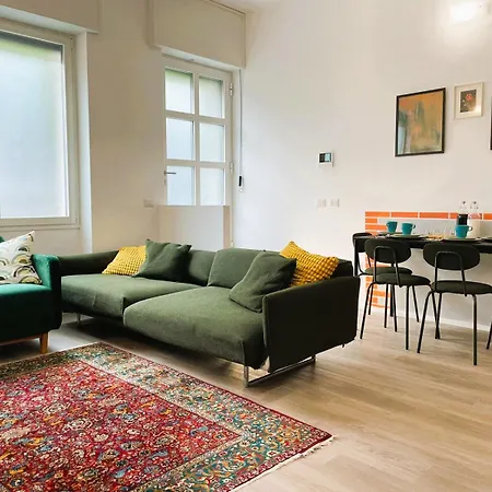 Apartament Elegante In Tricolore